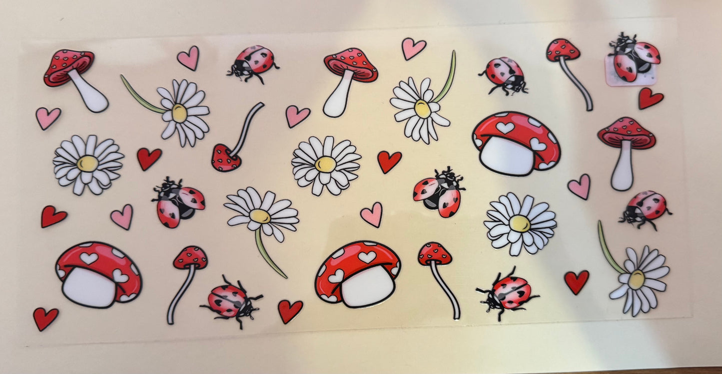 A138 (Flowers Mushroom Ladybug)